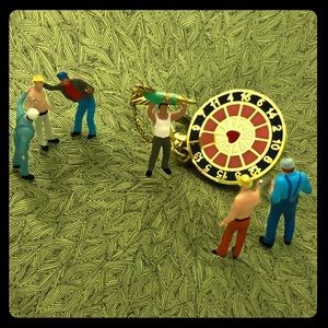 SOLD JUICY COUTURE DARTBOARD CHARM